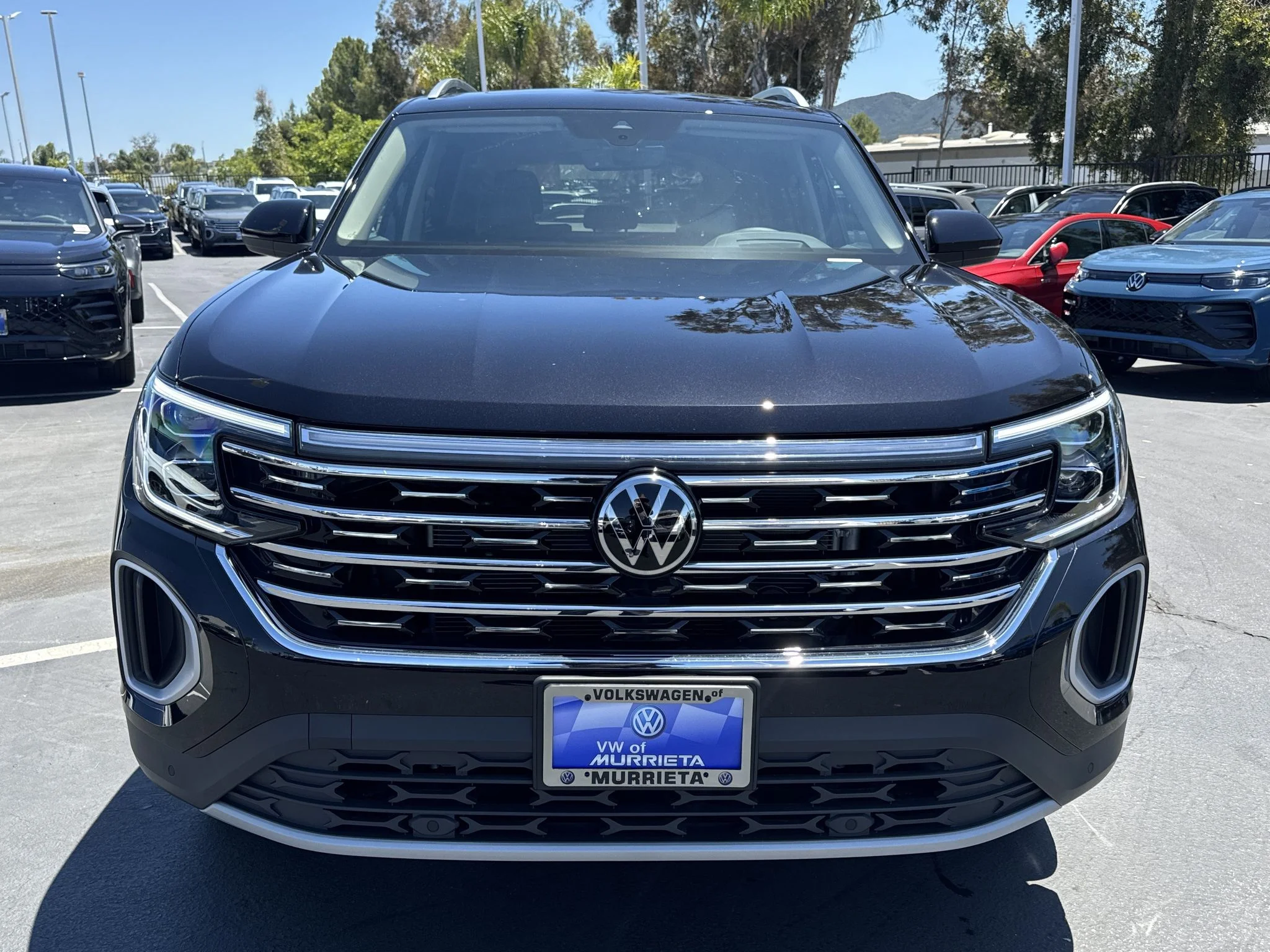 New 2026 Deep Black Pearl Volkswagen 2.0T SEL image 2