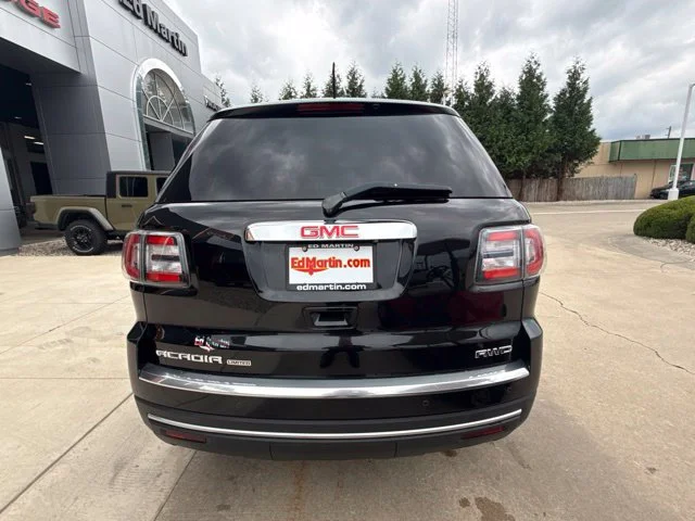 Used 2017 Black GMC Limited image 8
