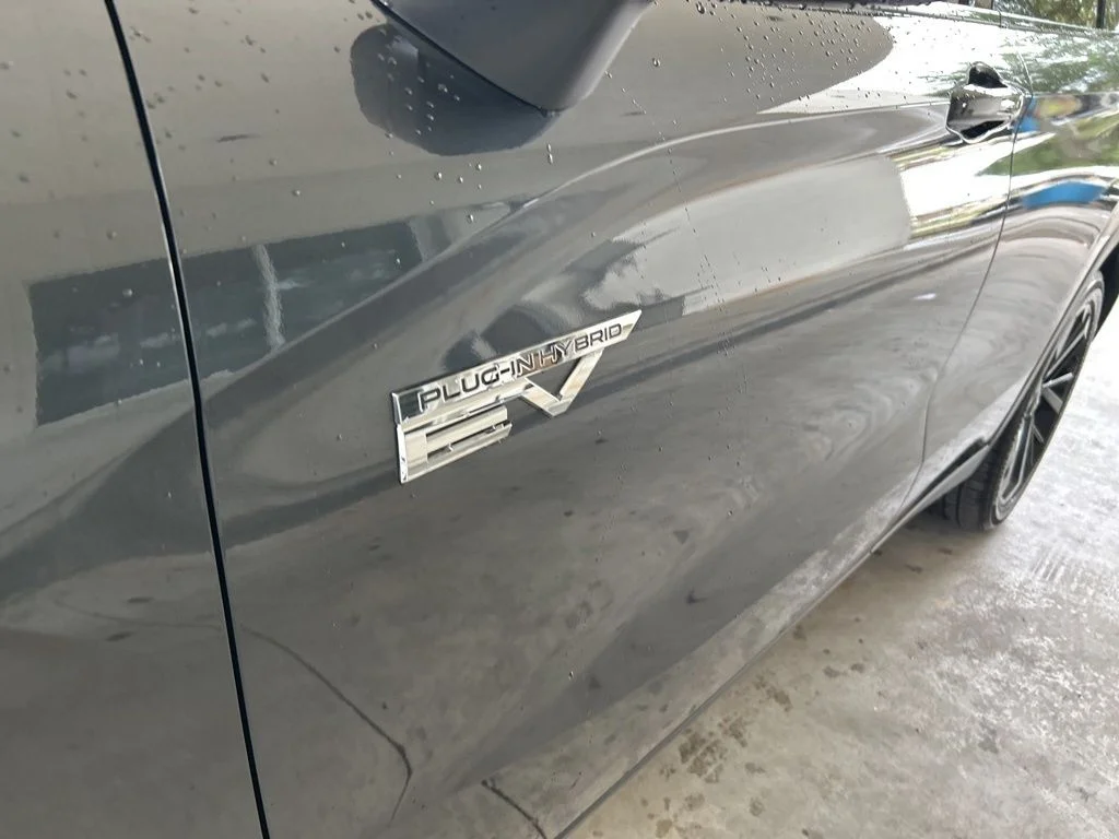 2025 Mitsubishi Outlander Plug-in Hybrid SEL Black Edition - Photo 16