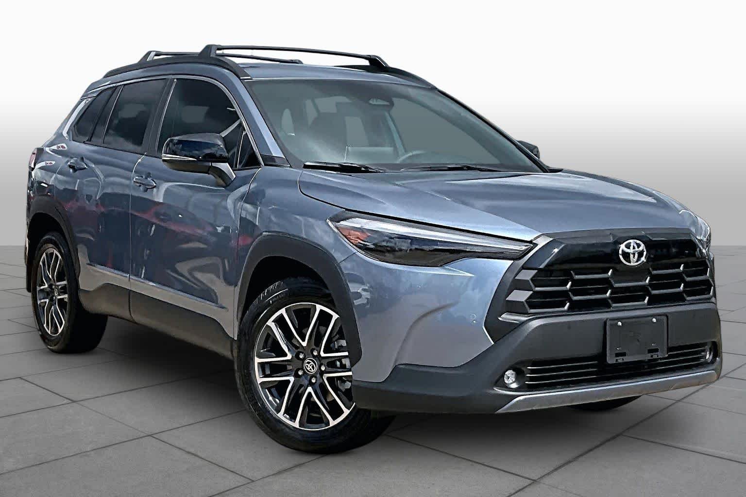 Used 2026 Celestite Toyota XLE image 3