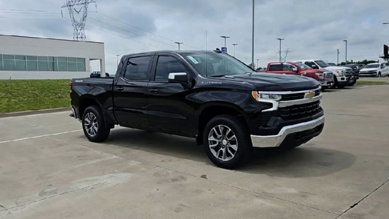 New 2026 Black Chevrolet LT image 41