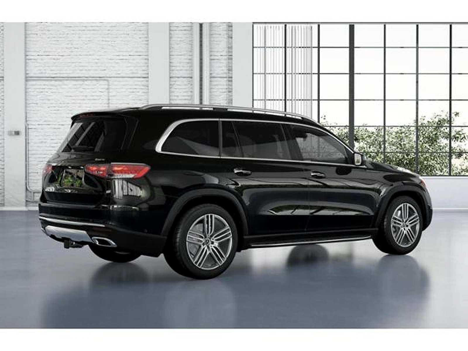 Certified Used 2025 Obsidian Black Metallic Mercedes-Benz 4MATIC® image 19