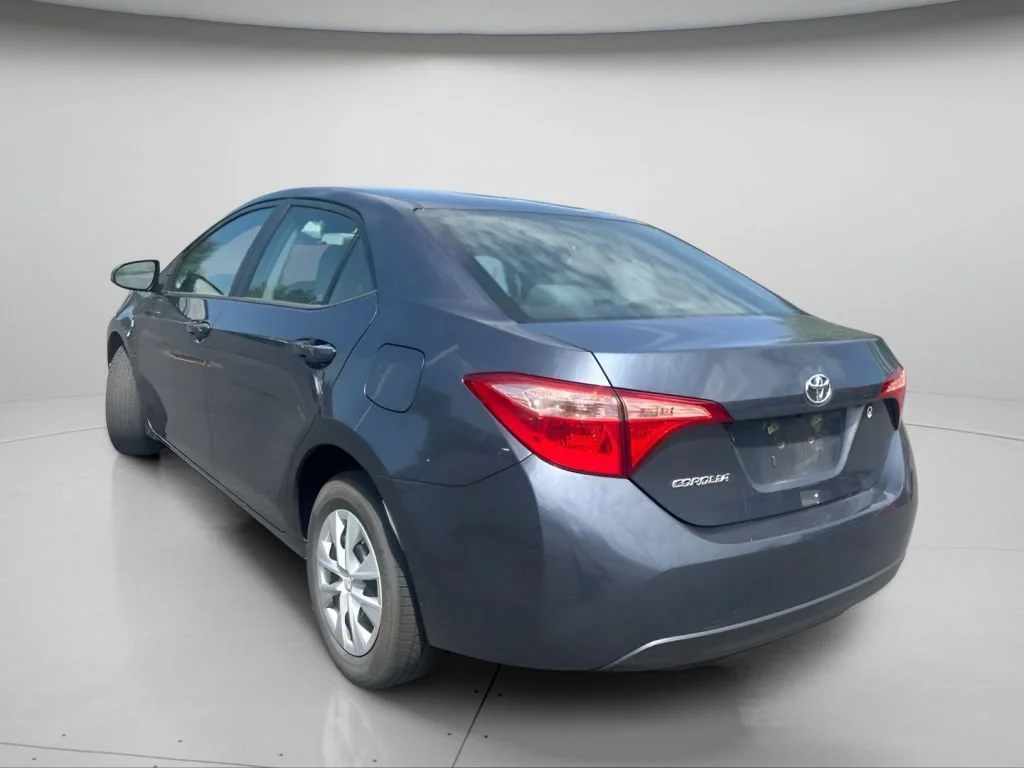 Used 2017 Slate Metallic Toyota L image 8