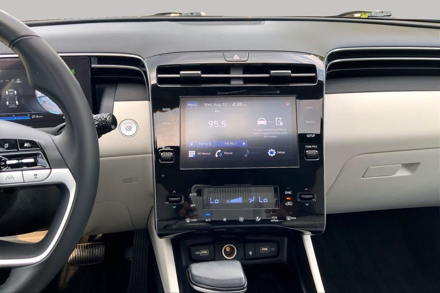 Used 2022 Quartz White Hyundai SEL image 7