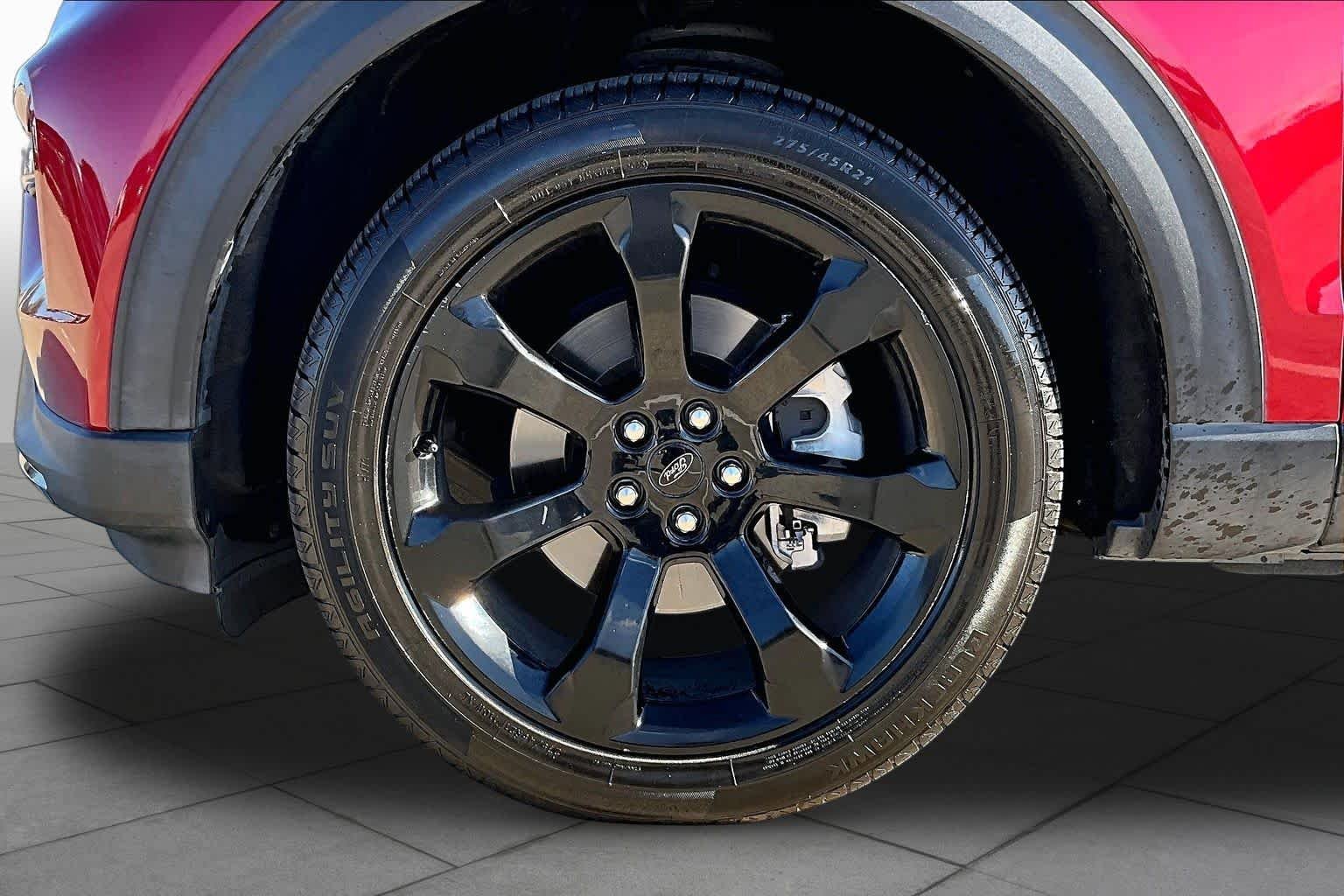 Used 2023 Rapid Red Metallic Tinted Clearcoat Ford ST-Line image 11