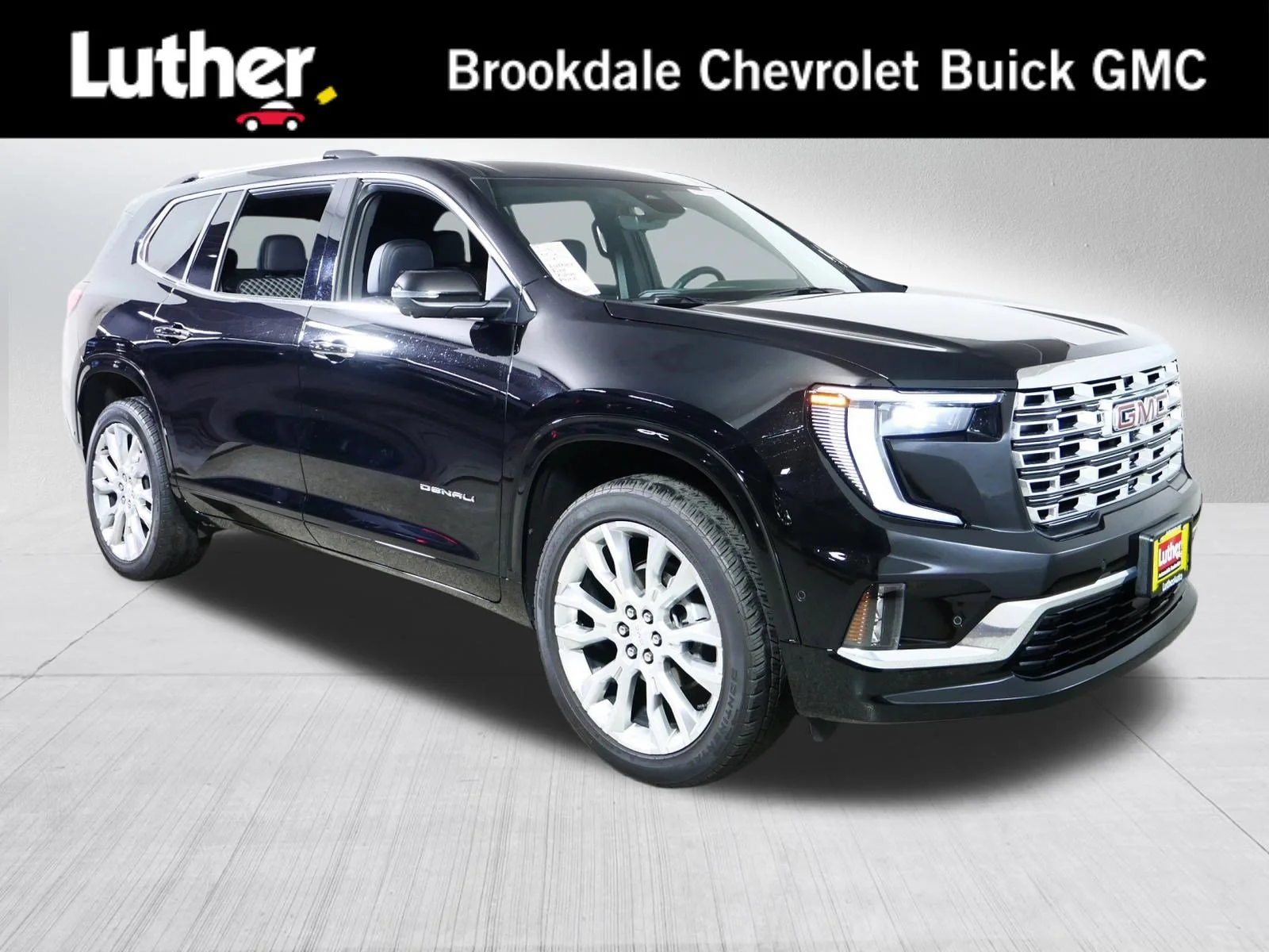 2024 GMC Acadia Denali AWD's photo