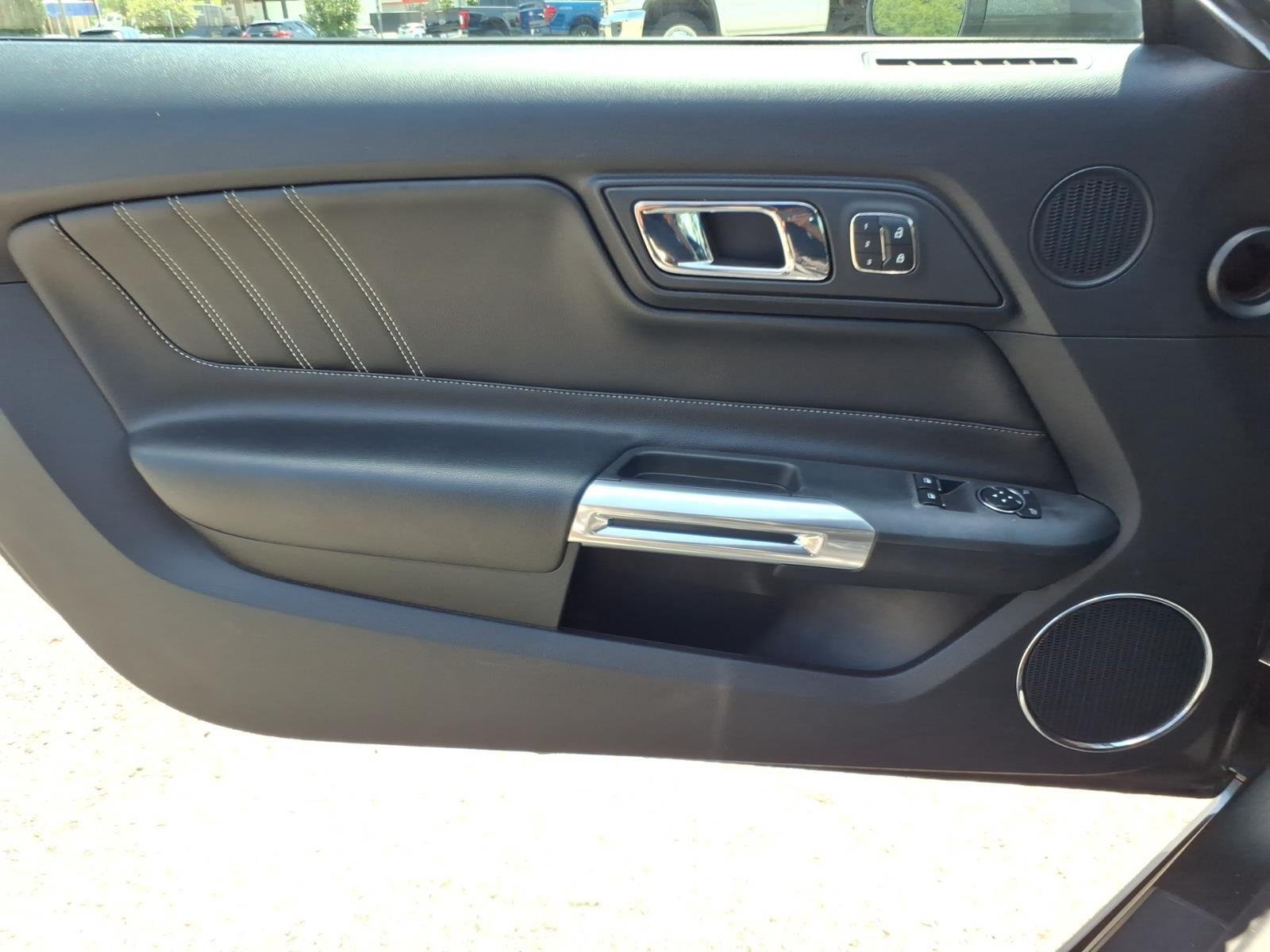 Used 2016 Magnetic Metallic Ford EcoBoost Premium image 28