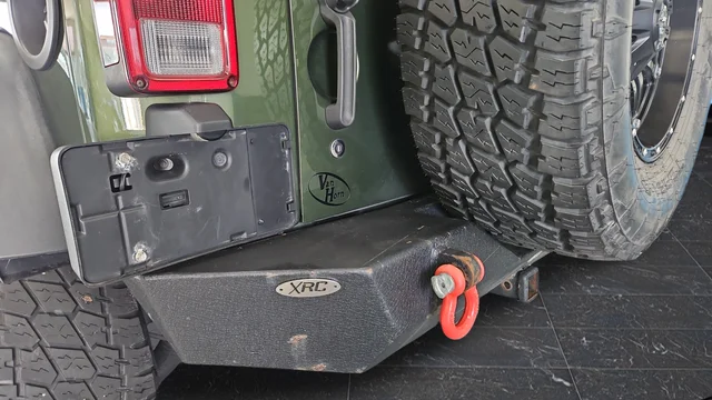 Used 2009 Green Metallic Jeep Rubicon image 32
