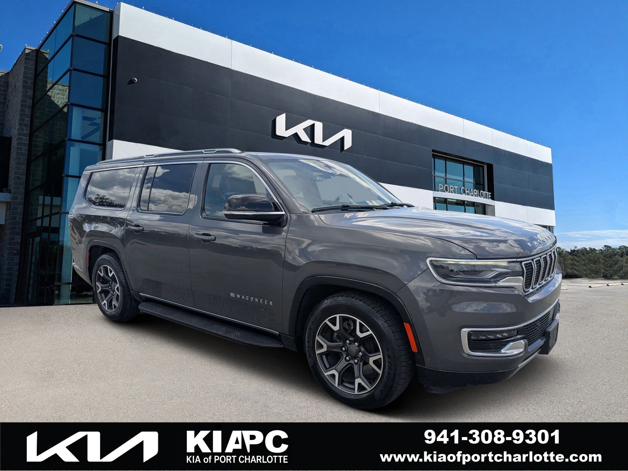2024 Jeep Wagoneer L Series III 4WD's photo