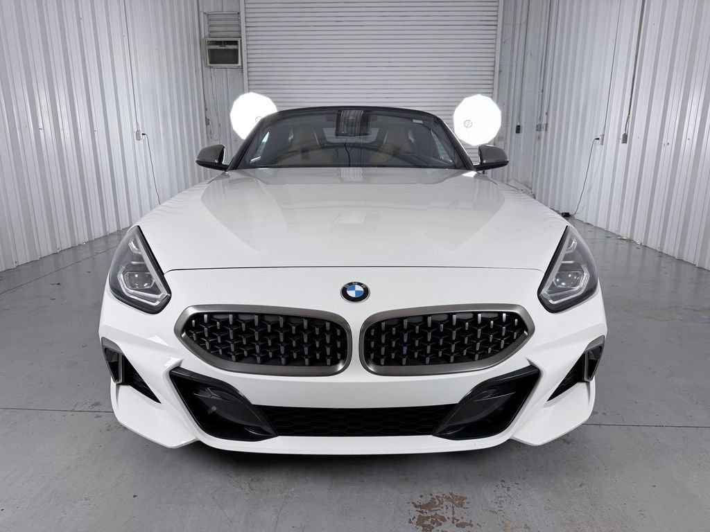 Used 2020 White BMW sDrive M40i image 3