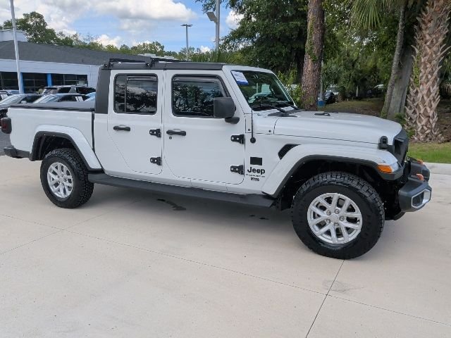Certified Used 2023 Bright White Clearcoat Jeep Sport S image 3