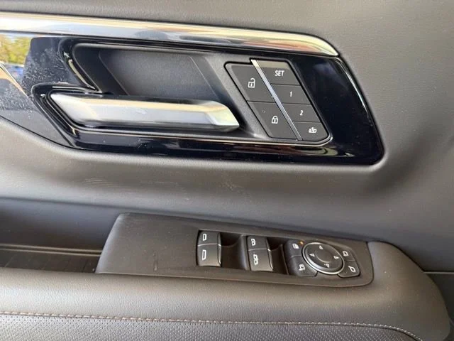 2026 Chevrolet Suburban High Country - Photo 19