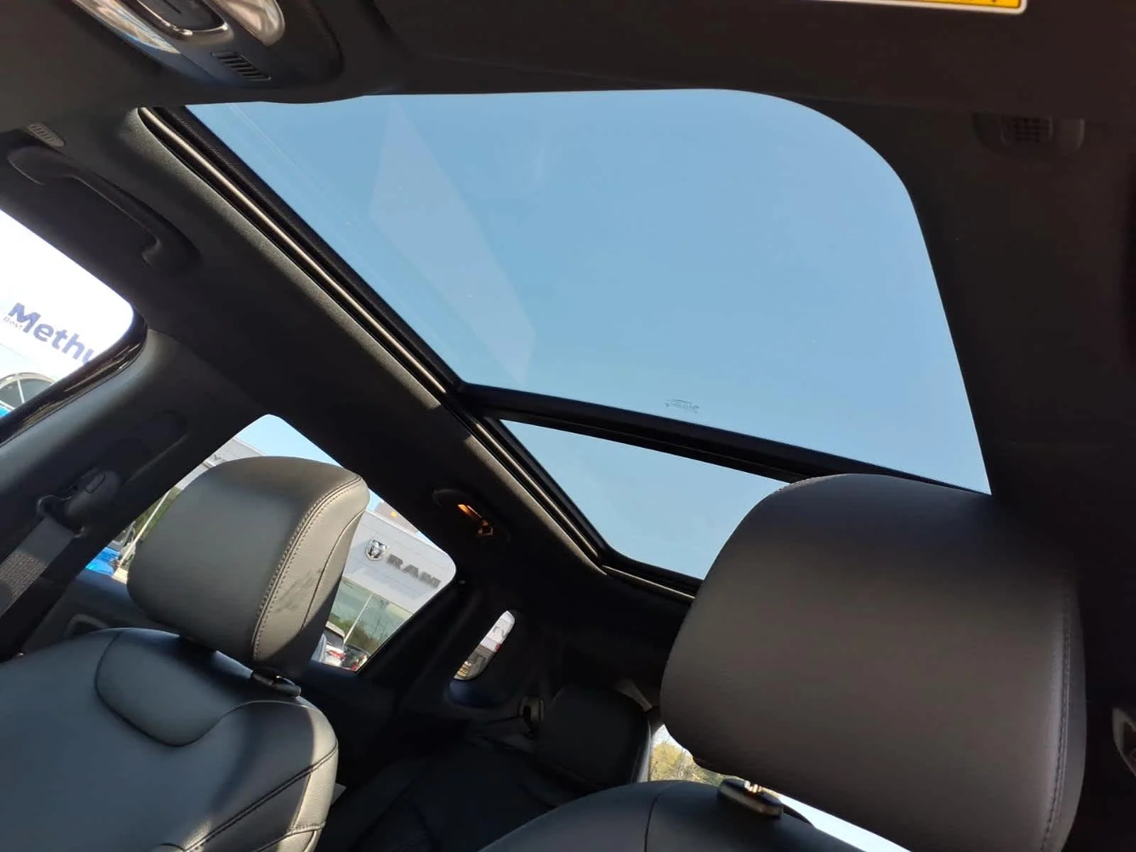 2025 Jeep Compass Limited - Photo 10