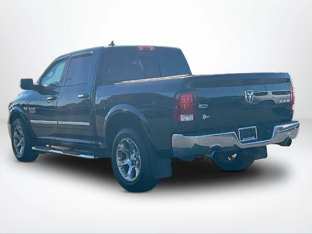 Used 2017 Black Ram Laramie image 12