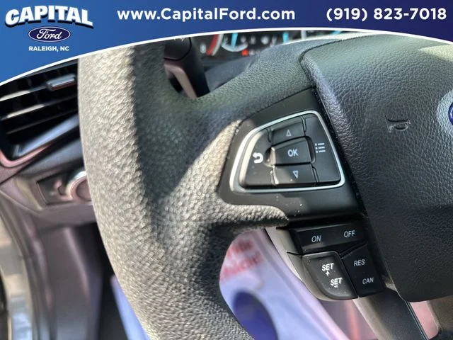 Used 2021  Ford SE image 22