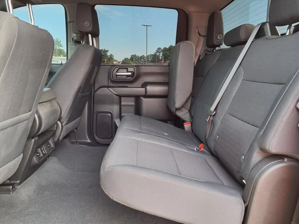 Used 2025 Summit White Chevrolet Custom image 23