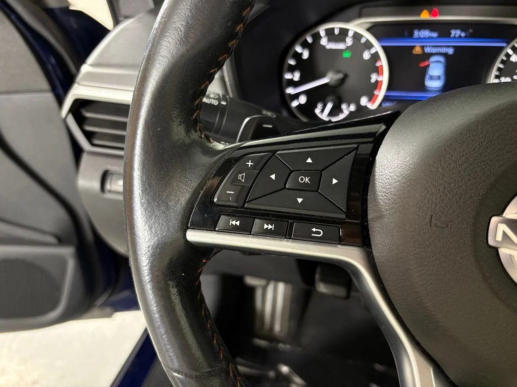 Used 2024 Blue Nissan 2.5 SR image 21
