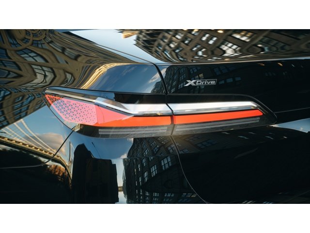 2026 BMW 7 Series 740i - Photo 8