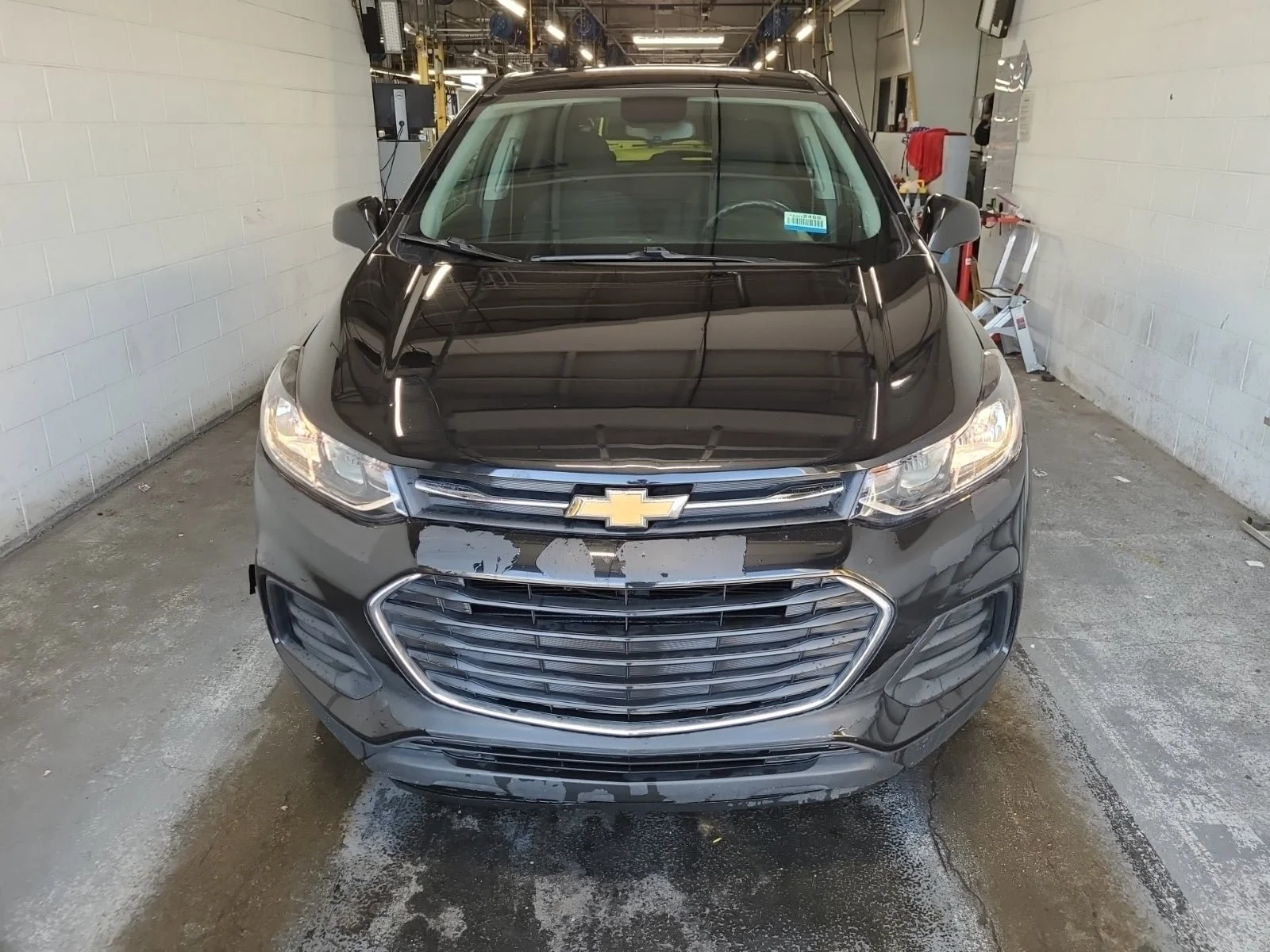 2021 Chevrolet Trax LS's photo
