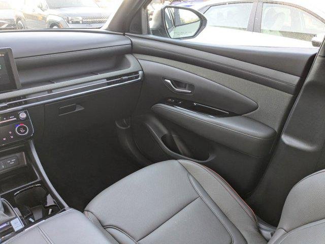 2025 Hyundai Santa Cruz Limited - Photo 17