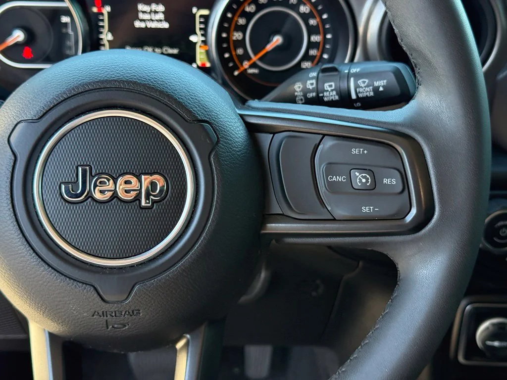 Used 2023 White Jeep Willys image 16