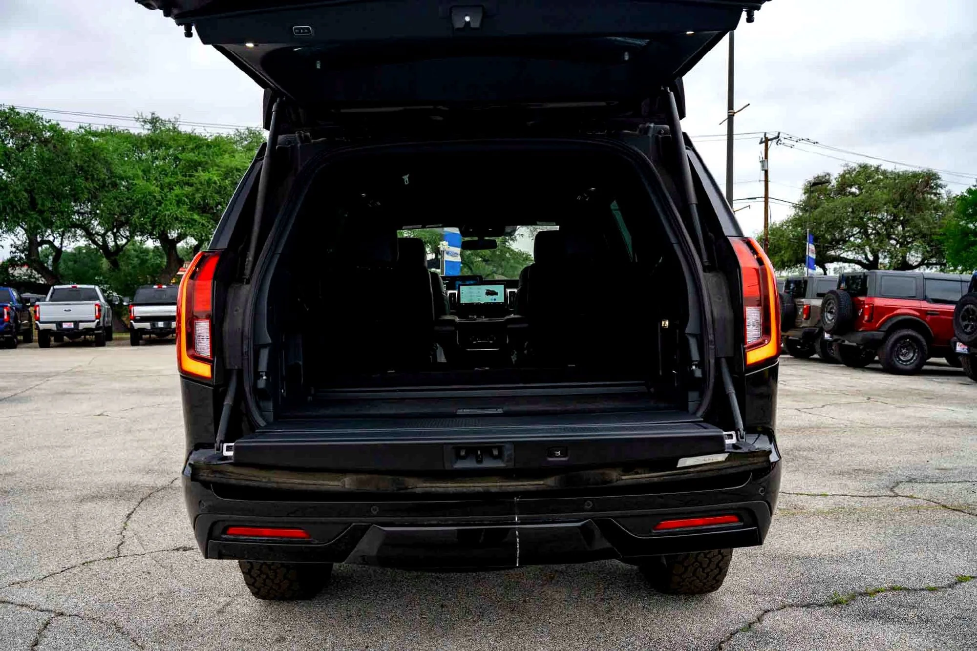 2025 Ford Expedition Tremor - Photo 6