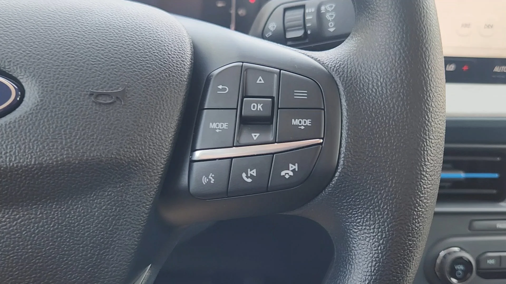 New 2026 Azure Gray Metallic Tri-Coat Ford XLT image 23