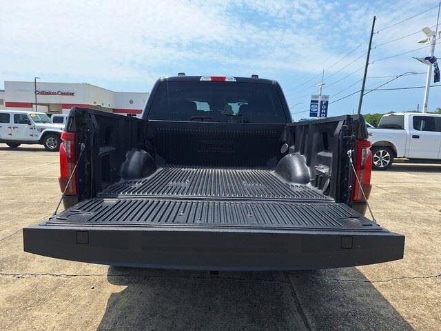 Used 2024 Agate Black Metallic Ford XLT image 30