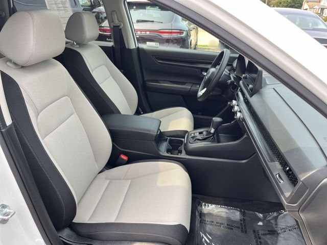 Certified Used 2025 White Honda EX image 26