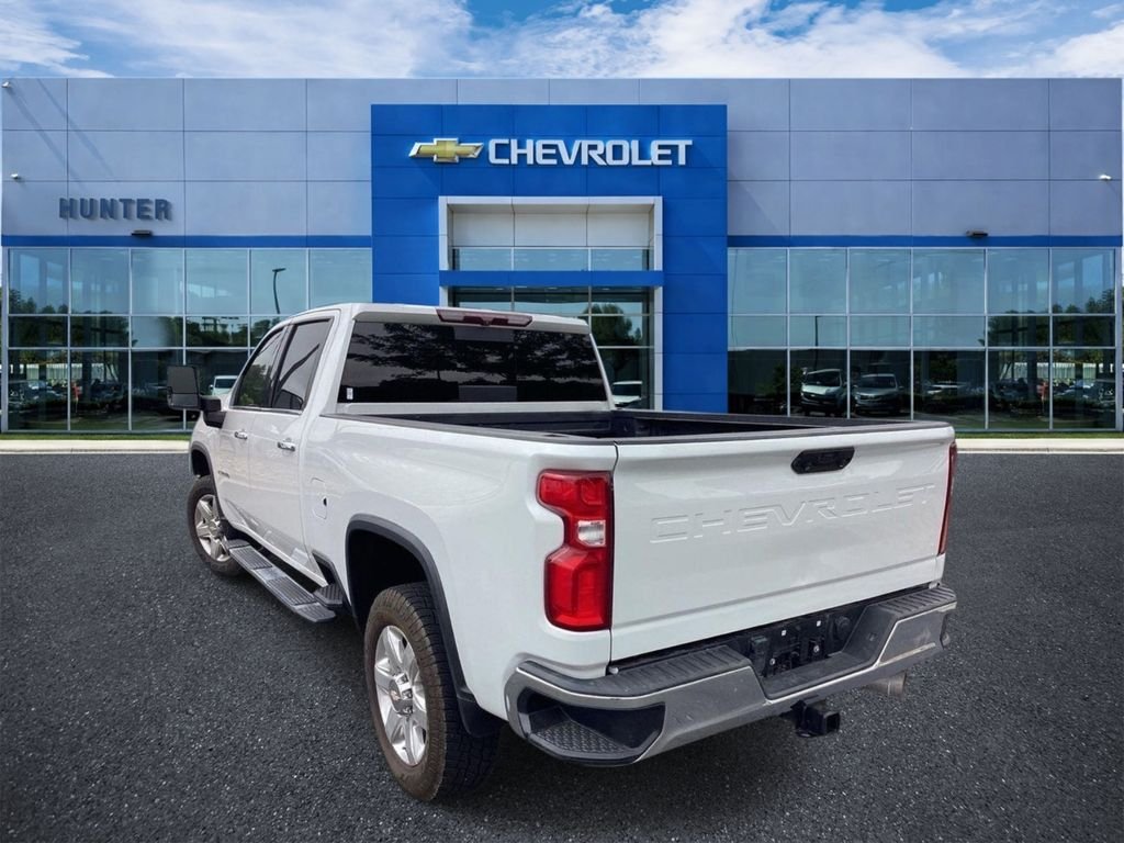 Used 2021 Iridescent Pearl Tricoat Chevrolet LTZ image 2