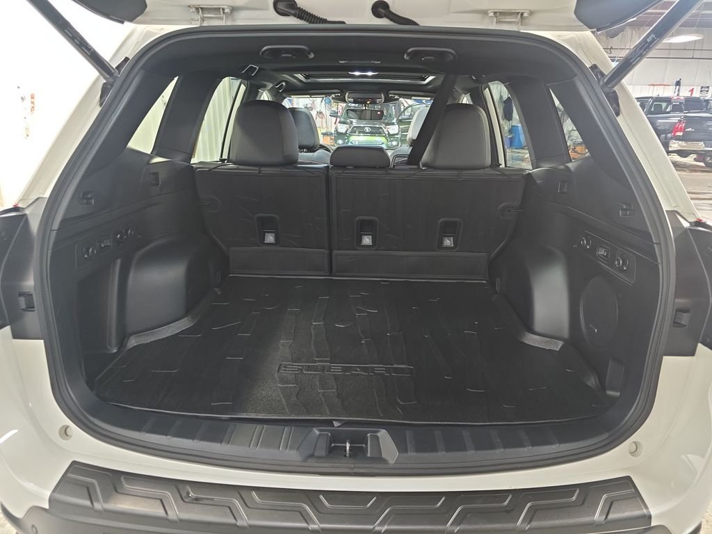 Used 2025 White Subaru Wilderness image 28