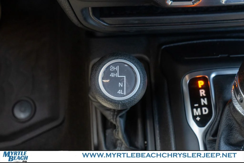 Used 2026 Blue Pearl Jeep Sport S image 25