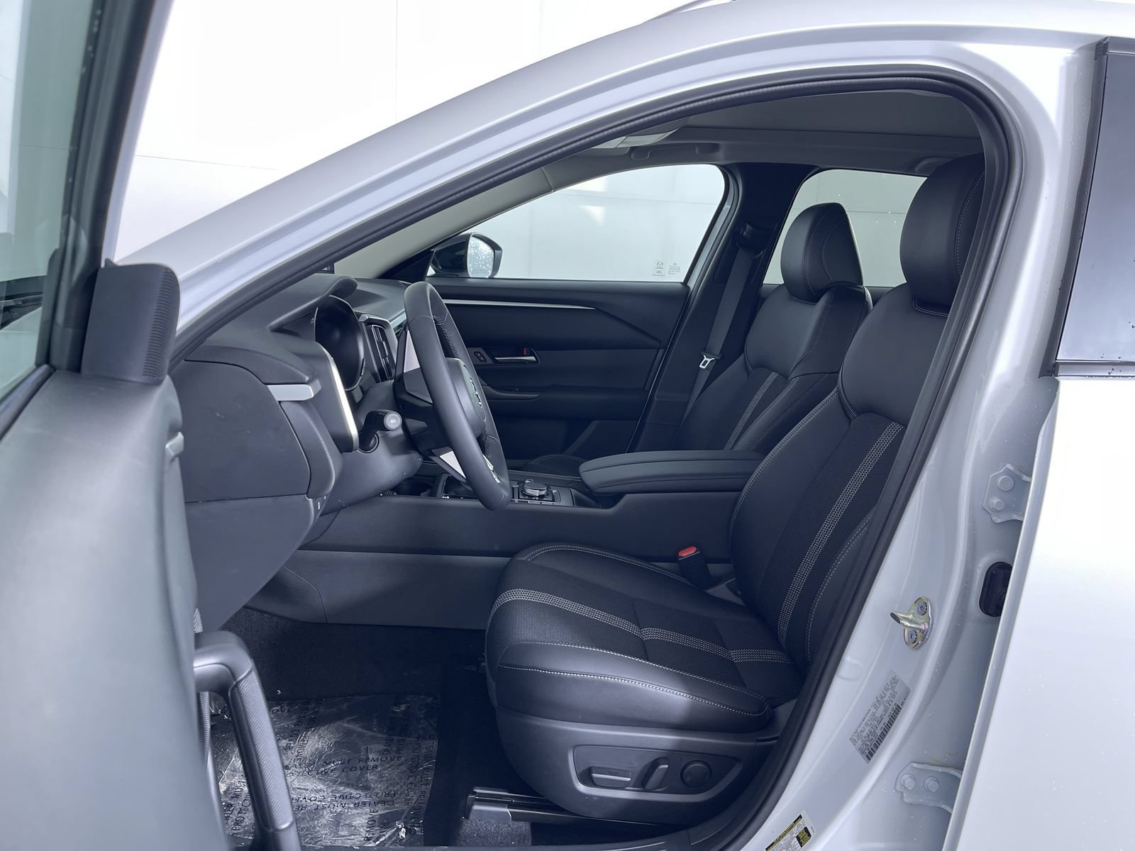 New 2026 Wind Chill Pearl Mazda Preferred image 15