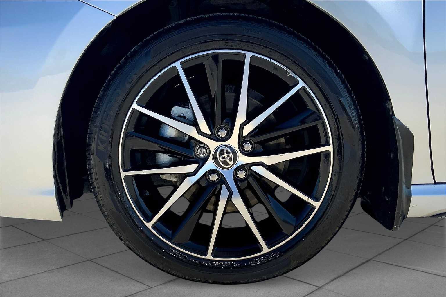 Used 2024 Celestial Silver Metallic Toyota SE image 10