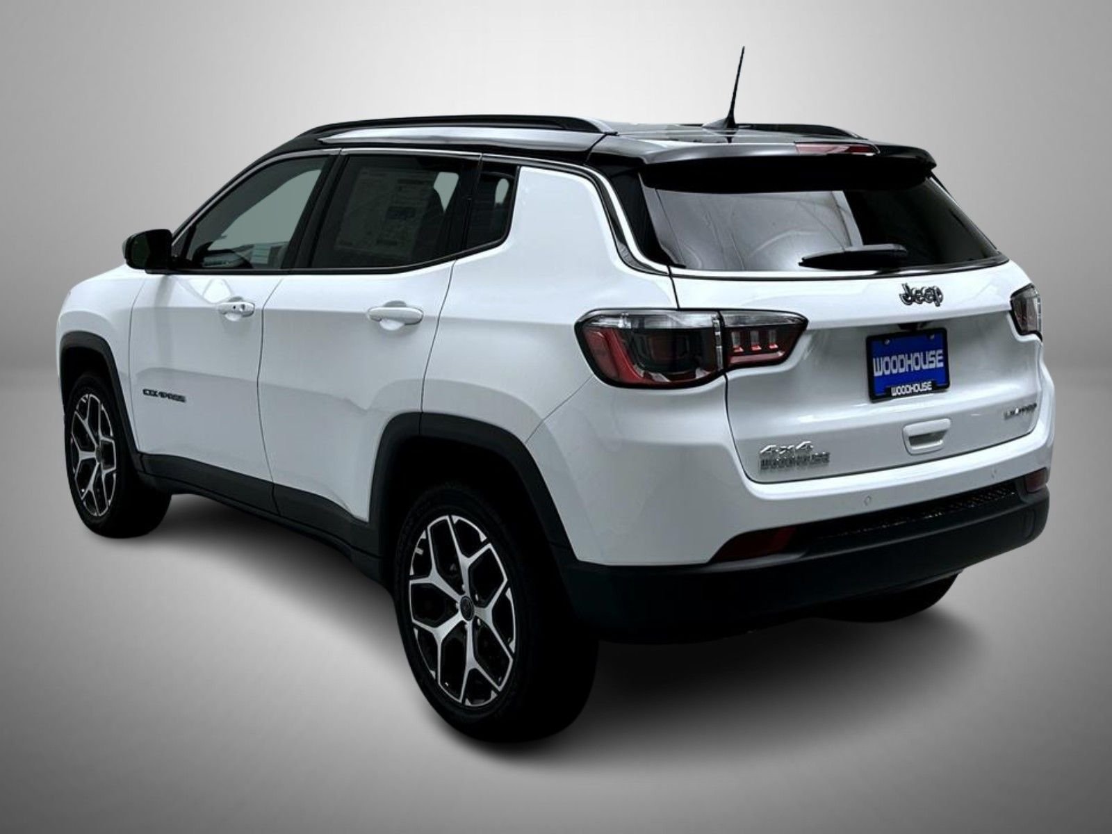 New 2026 Bright White Clear-Coat Exterior Paint Jeep Limited image 7