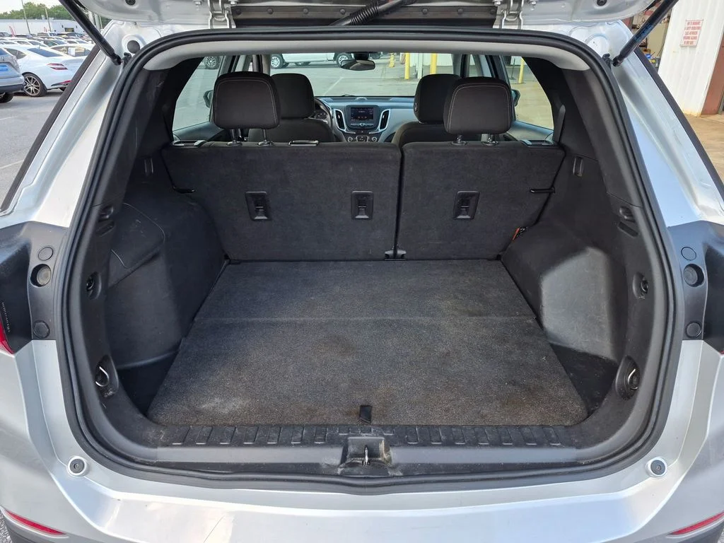 Used 2021 Silver Chevrolet LS image 25
