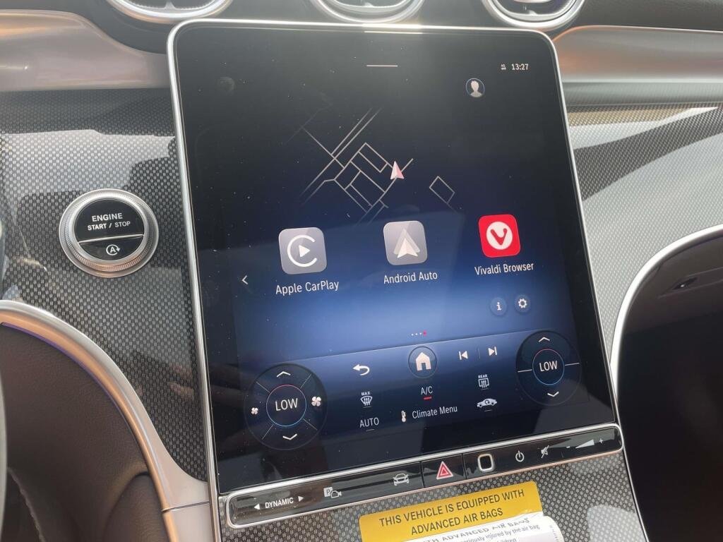 New 2027 Graphite Grey Metallic Mercedes-Benz GLC 300 image 23