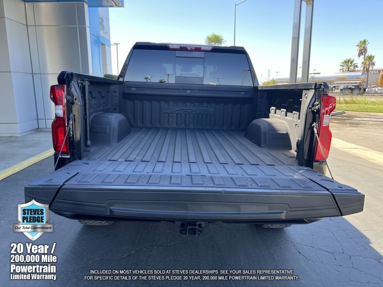 Used 2024 Black Chevrolet ZR2 image 30