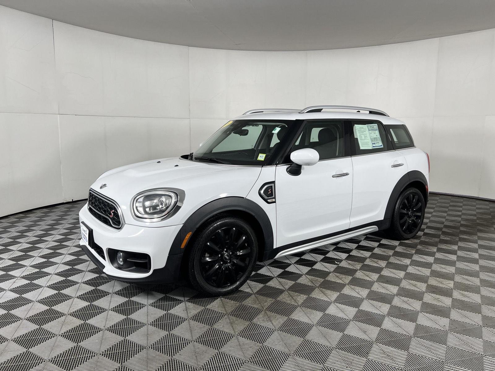Used 2020 Light White MINI Cooper S image 17