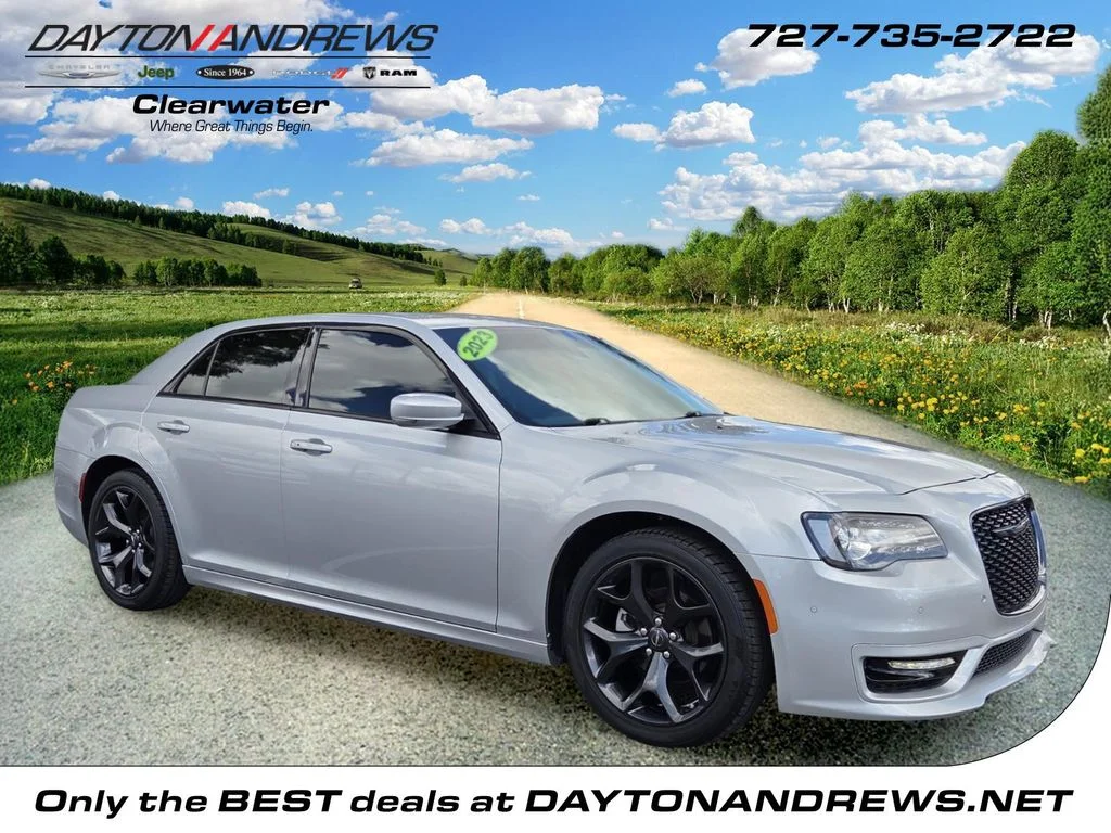 2023 Chrysler 300