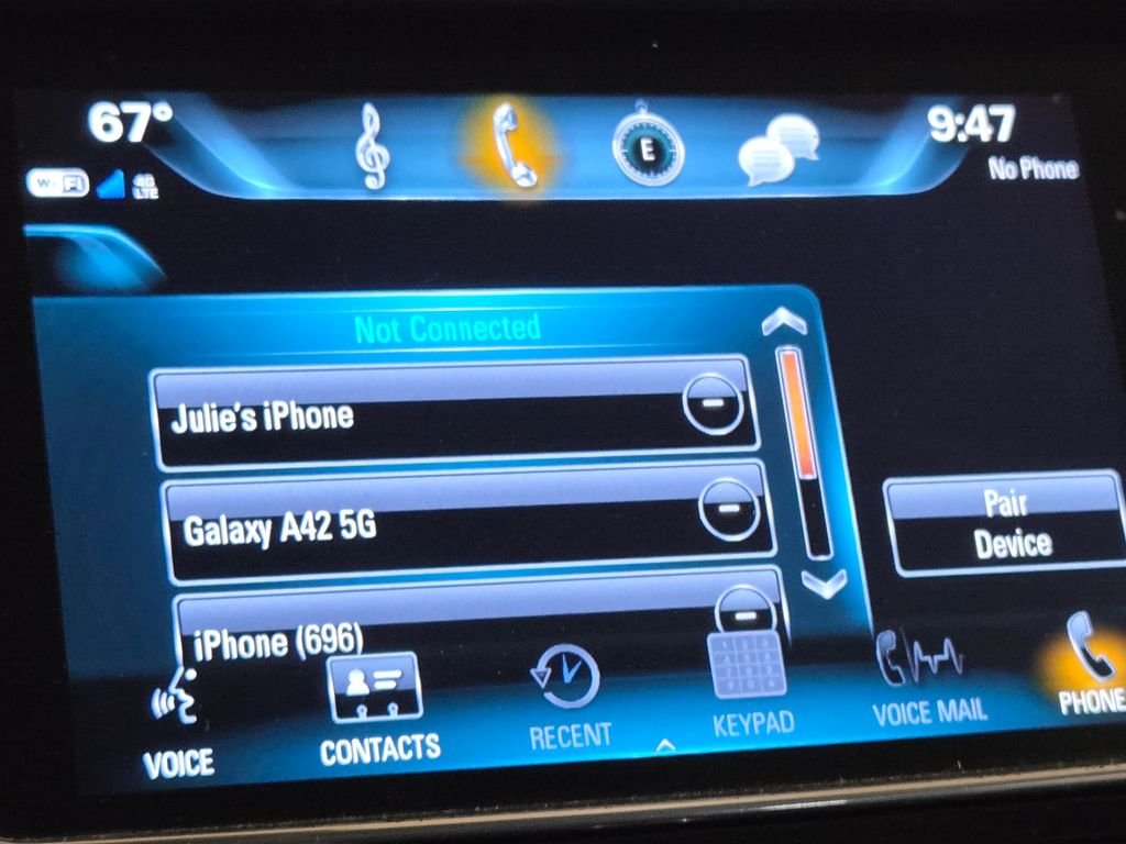 Used 2019 White Buick Preferred image 25