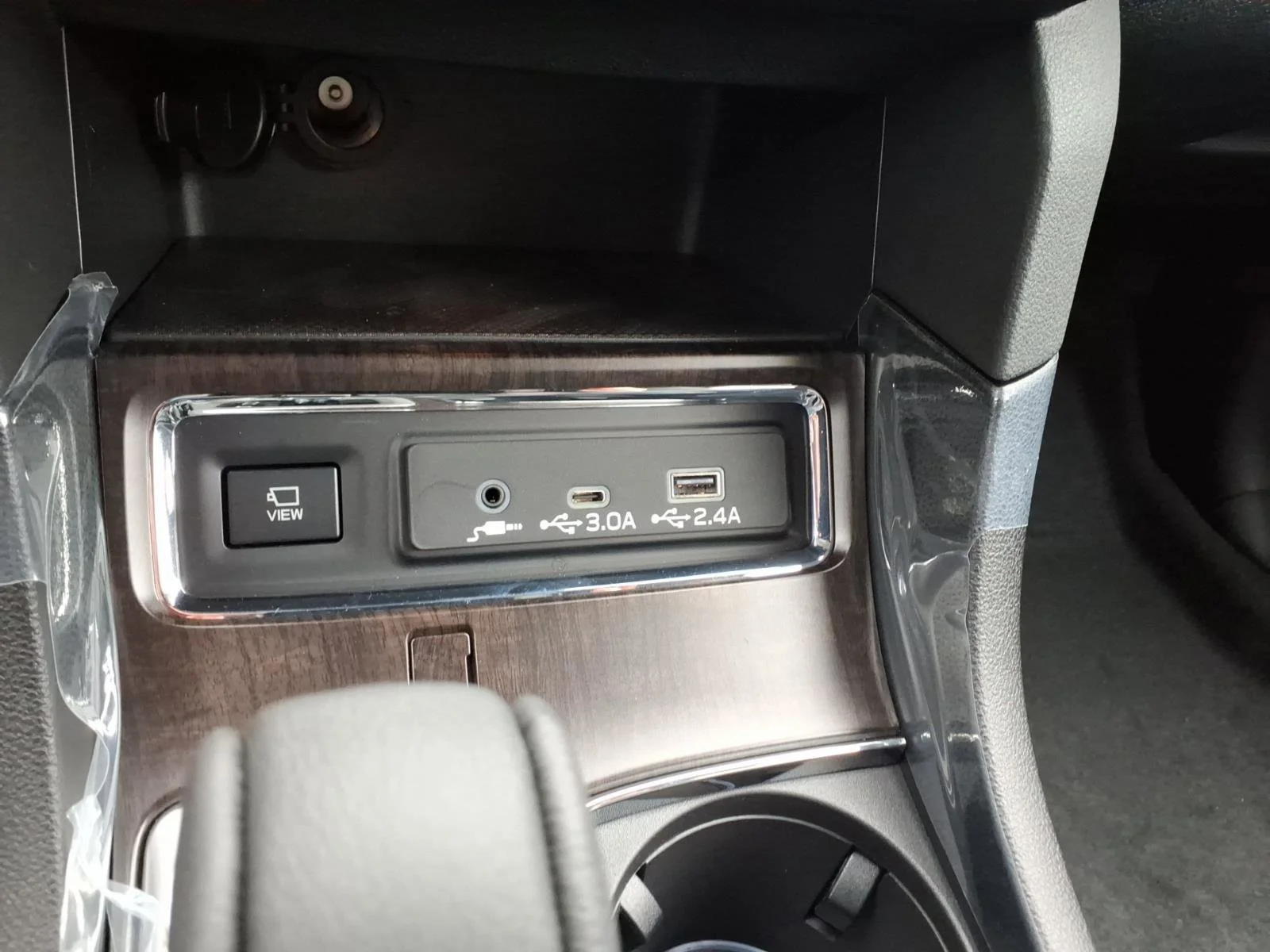 2026 Subaru Ascent Touring - Photo 11