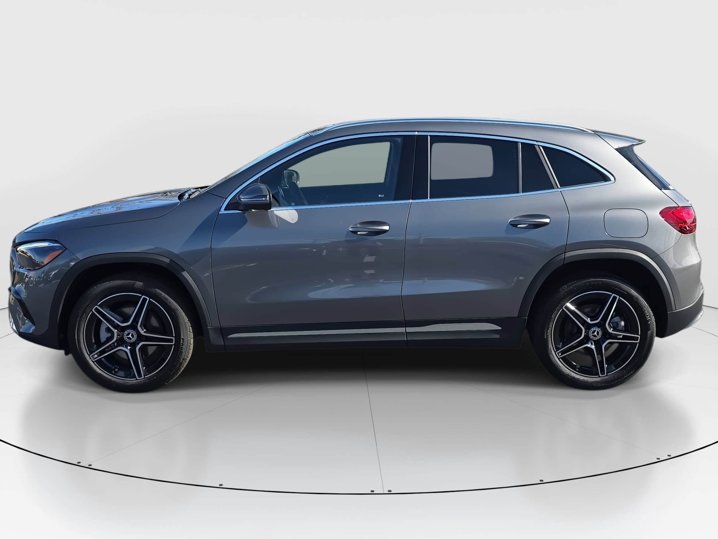 New 2026 Mountain Grey Metallic Mercedes-Benz GLA250 image 8