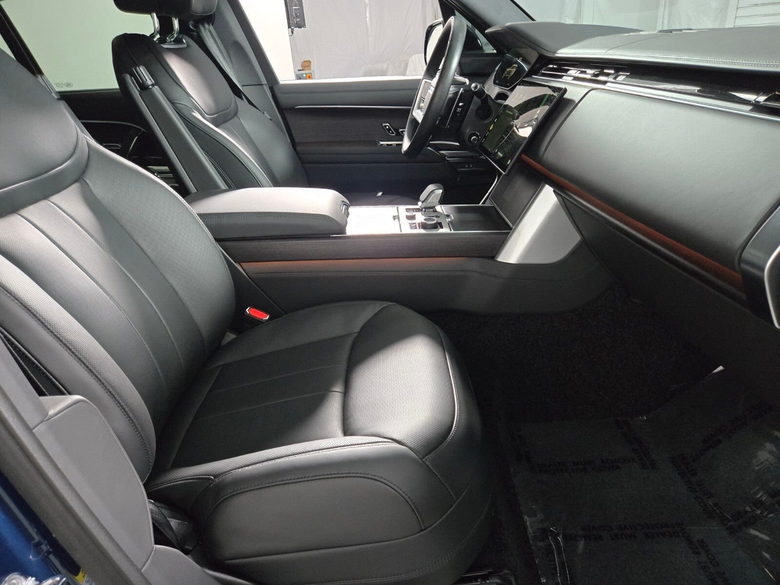 New 2027 Petrolix Blue Land Rover Autobiography image 20