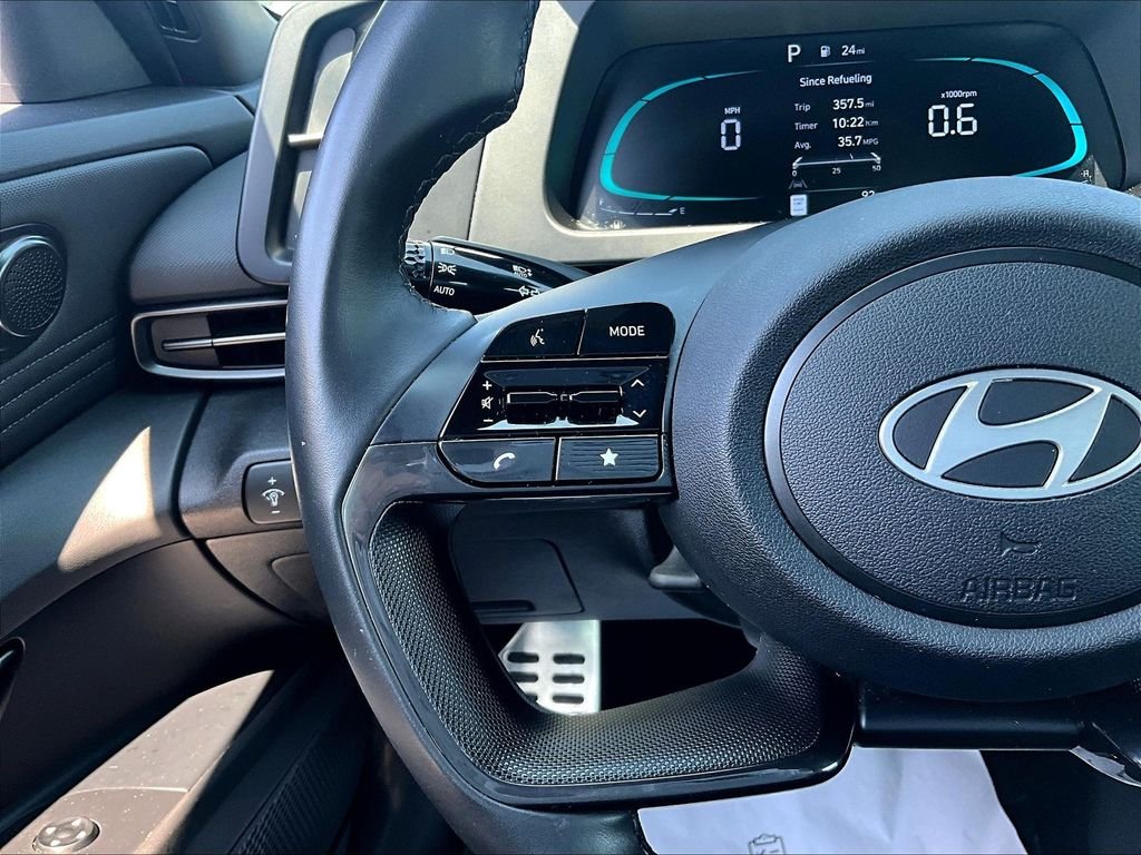 Certified Used 2025 Black Hyundai SEL Sport image 12
