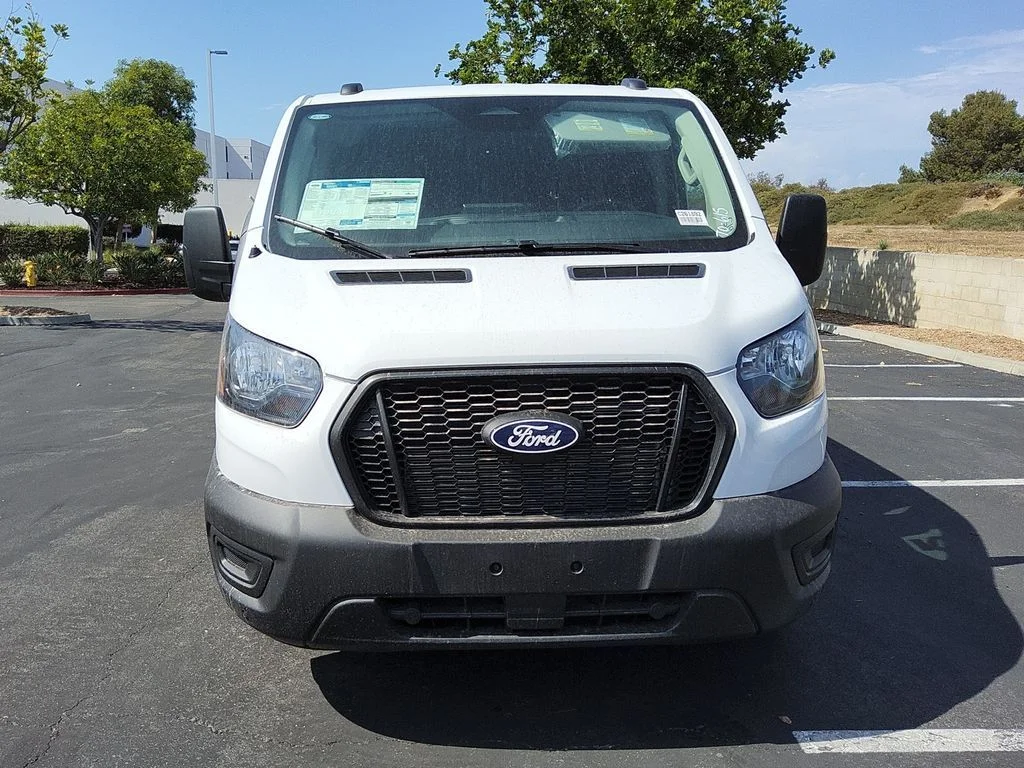 New 2026 Oxford White Ford Base image 22