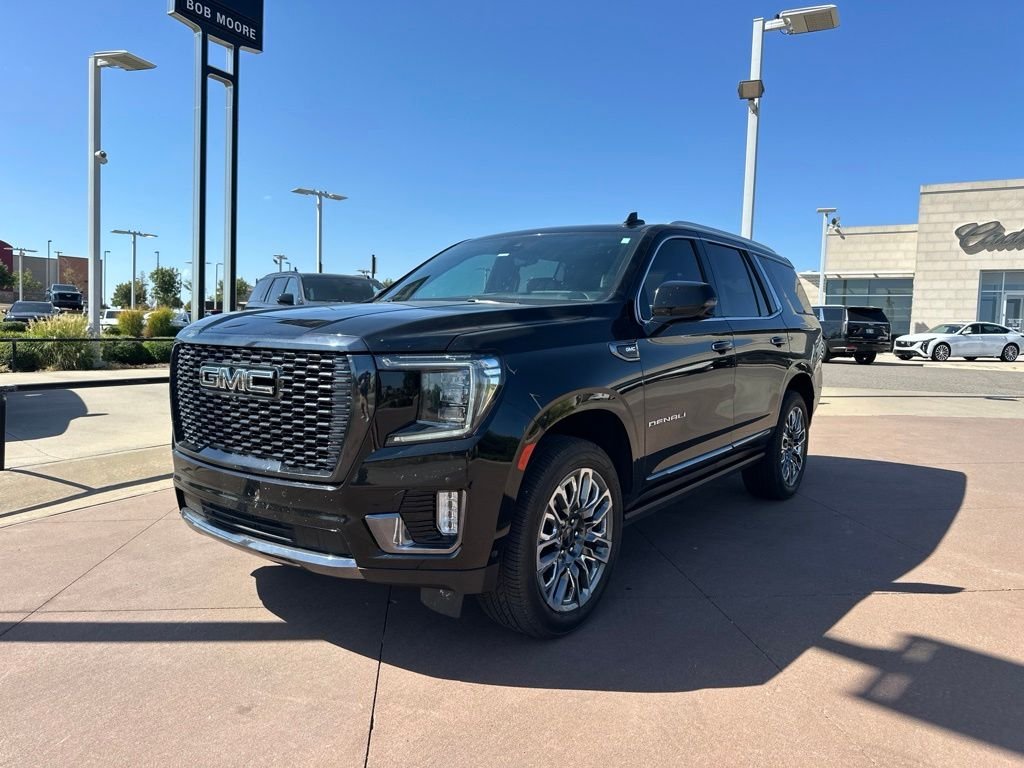 Used 2023 Black GMC Denali Ultimate image 1