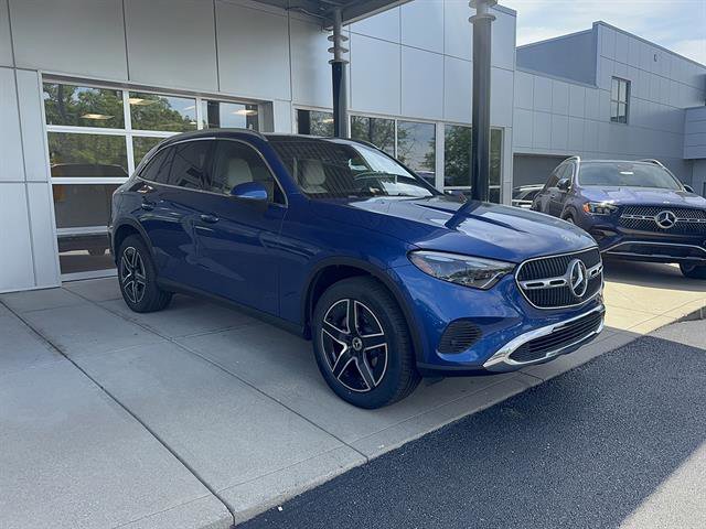 New 2026 Starling Blue Metallic Mercedes-Benz AWD GLC 300 4MATIC® 4dr SUV image 21