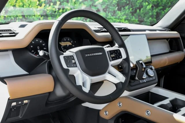 New 2026 White Land Rover S image 21