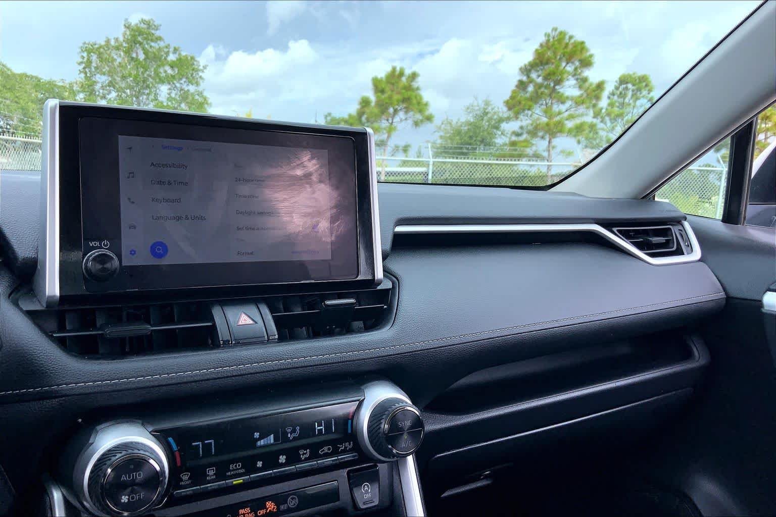 Used 2024 Ice Cap Toyota XLE image 35